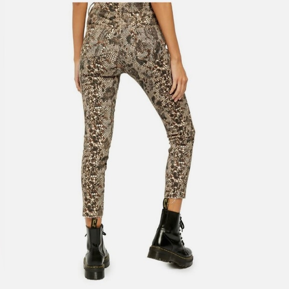NEW We the Free Raw Hem Snakeskin Print Jeggings Size 25 Skinny Jeans - Picture 2 of 16